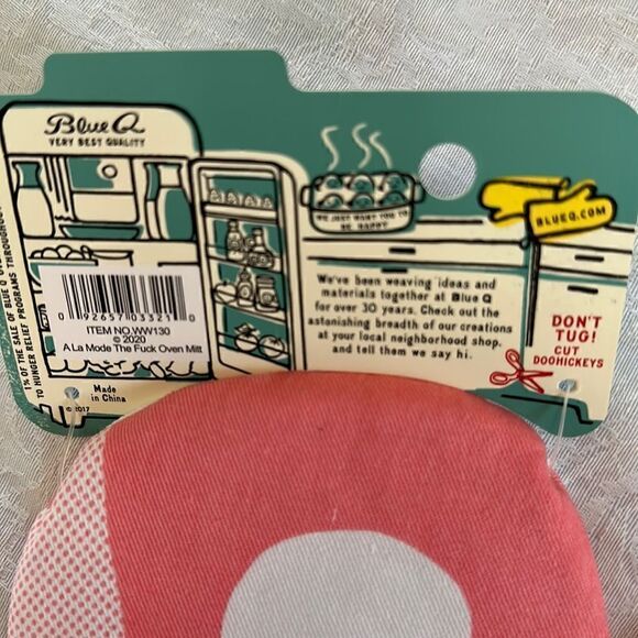 Blue Q Oven Mitt Cook Bake A La Mode Quirky Retro - Picture 6 of 8
